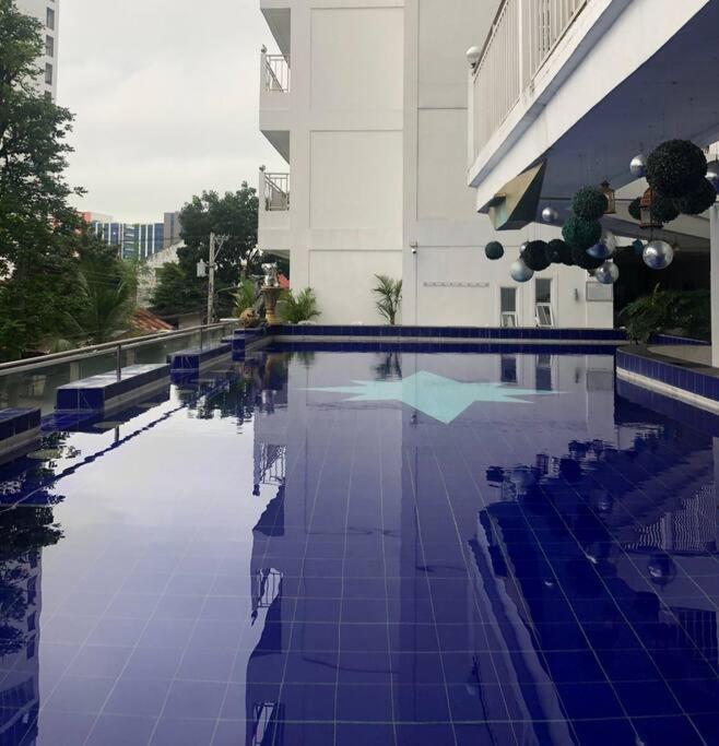 Kandi Big 1 Bedroom King Bed, Free Housekeeping, Wi-Fi Angeles Ngoại thất bức ảnh